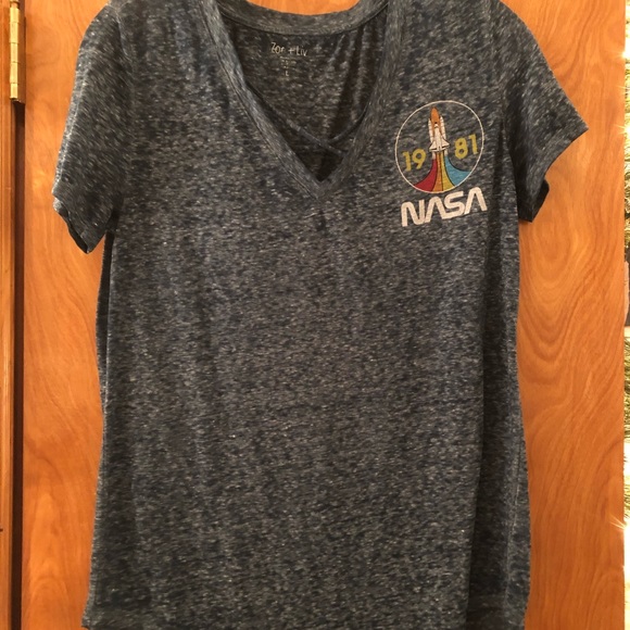 Zoe + Liv Tops - NASA blue/grey shirt